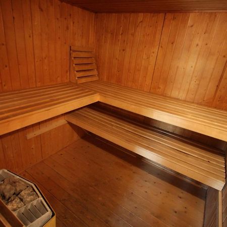 Appartement Met Eigen Sauna En Sport-En Spelruimte Ee Bagian luar foto
