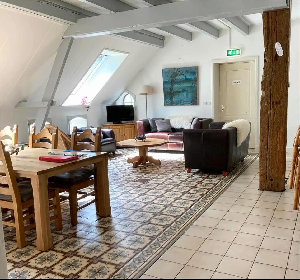 Appartement Met Eigen Sauna En Sport-En Spelruimte Ee Bagian luar foto